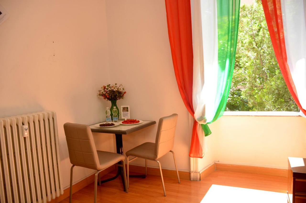 Al Iram Guest House Rome Exterior photo